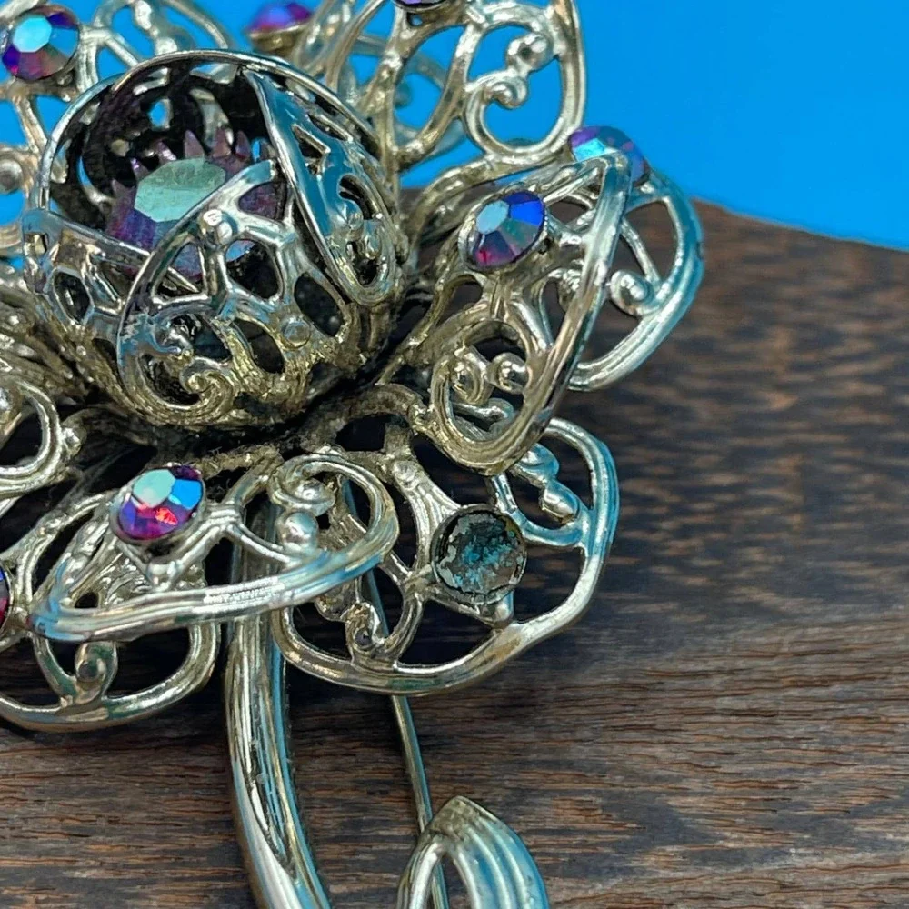 Vintage Sarah Coventry Flower Brooch Gold Aurora Borealis Rhinestone Filigree